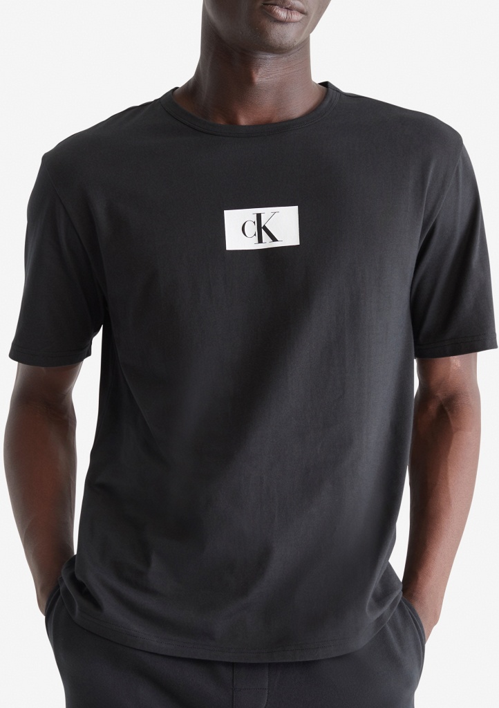 Levně Pánské tričko Calvin Klein CK ONE NM2399 XL Černá
