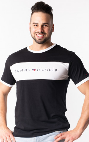 Pánské tričko Tommy Hilfiger UM0UM01170