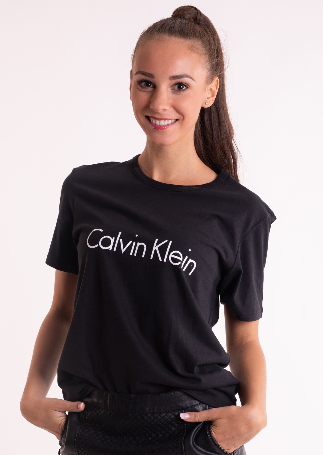 Levně Dámské tričko Calvin Klein QS6105 XS Černá