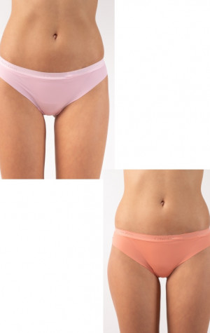 Dámská tanga Calvin Klein QD3695 2PACK