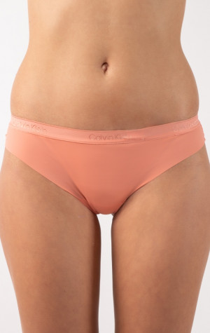 Dámská tanga Calvin Klein QD3695 2PACK