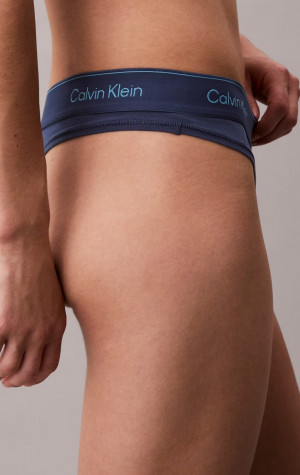 Dámská tanga Calvin Klein QF8518 CEC