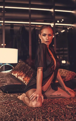 Sexy župan Velo - Anais