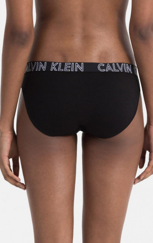 Dámské kalhotky Calvin Klein QD3637