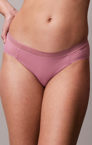 D&aacute;msk&aacute; tanga Calvin Klein QF6307E