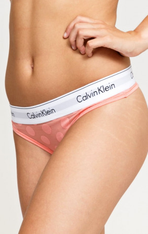 Dámska tangá Calvin Klein QF5849