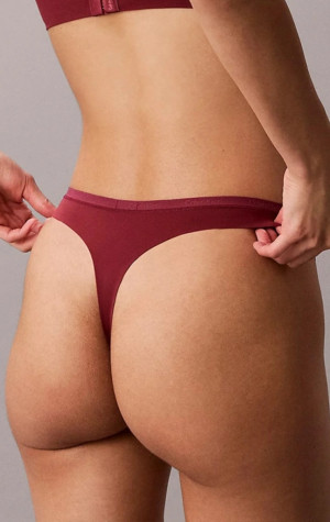 Dámske tangá Calvin Klein QF7820