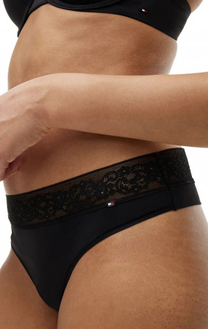 Dámska tangá Tommy Hilfiger UW0UW06642