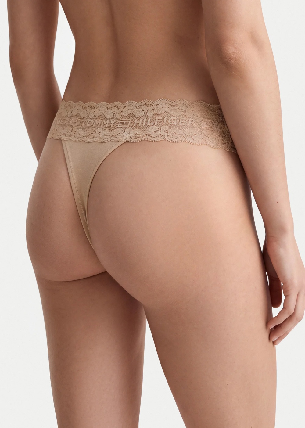 Dámská tanga Tommy Hilfiger UW0UW06670 0LE 3PACK