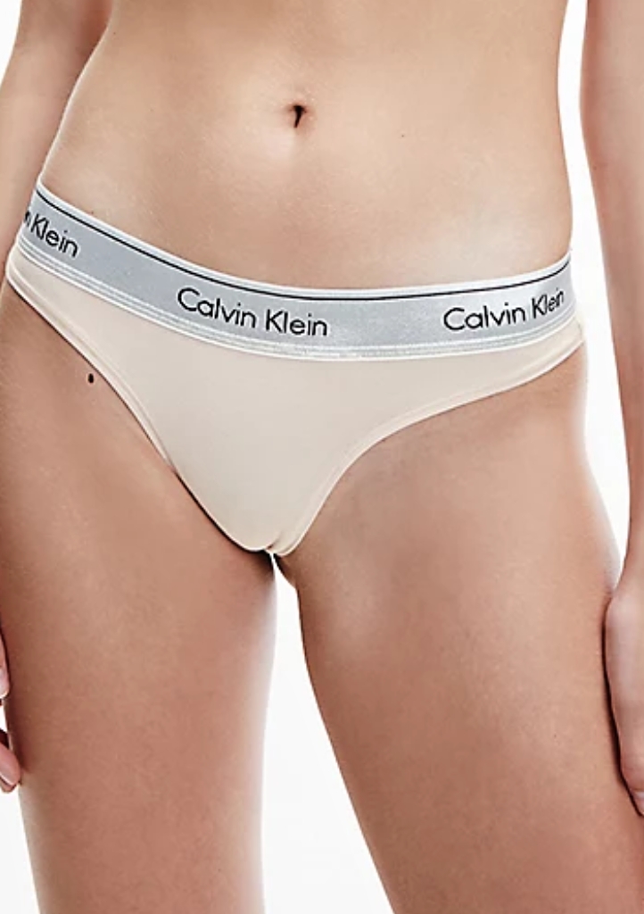 Dámské tanga Calvin Klein QF6136 L Tělová