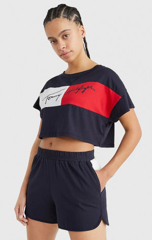 Dámské šortky Tommy Hilfiger UW0UW03468