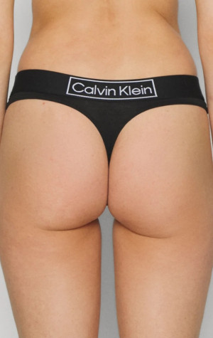 Dámská tanga Calvin Klein QF6774