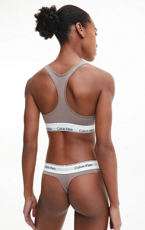 Dámská tanga Calvin Klein QF7050