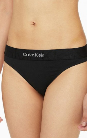 Dámská tanga Calvin Klein QF6992