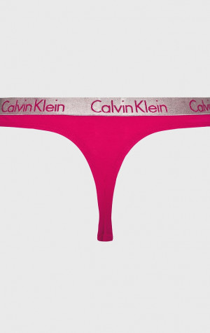 Dámská tanga Calvin Klein QD3560 6VS 3PACK